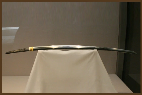 ՍԱՅԽԻ - ՕՐԱ ԹՐԻ ԱՆԵԾՔԸ