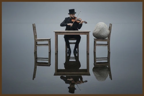 Притча «Крапива и розовый куст»